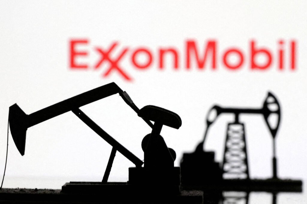 ExxonMobil corta gastos com projetos de energia limpa - 10/12/2025 - Mercado
